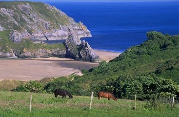 Three Cliffs Bay, Penmaen, Gower peninsular, Swansea, Wales